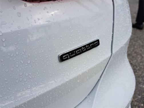 2023 Audi Q3 45 S line Premium Plus