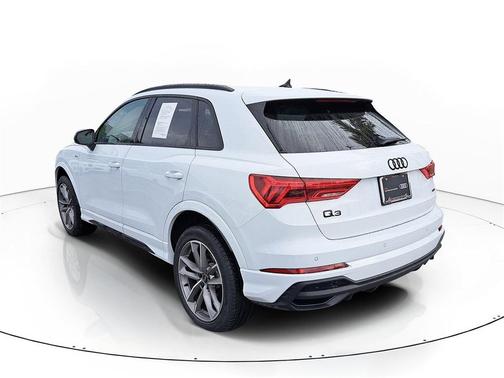 2023 Audi Q3 45 S line Premium Plus