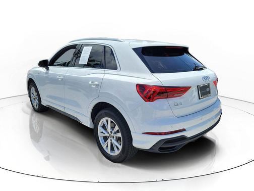 Arkona White 2025 Audi Q3 Premium 45 TFSI S line quattro Tiptronic