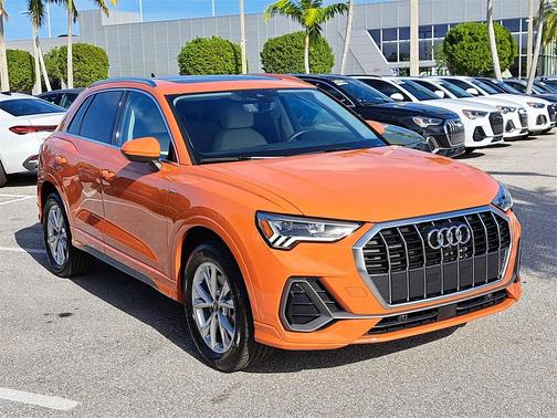 2025 Audi Q3 45 S line Premium Plus
