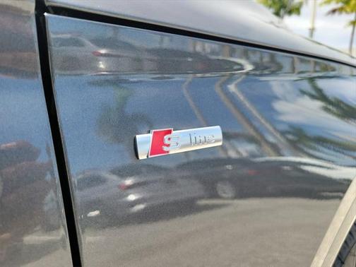 2024 Audi Q5 45 S line Premium