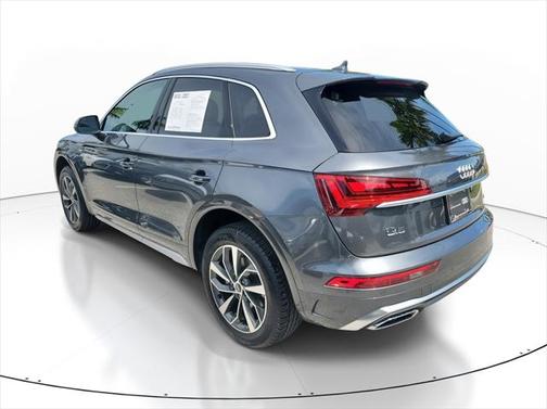 2024 Audi Q5 45 S line Premium