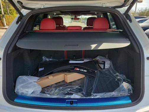 2025 Audi SQ5 3.0T Premium Plus