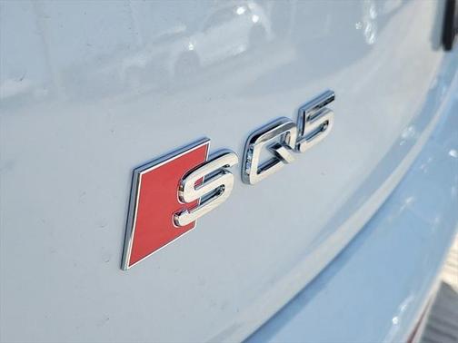 2025 Audi SQ5 3.0T Premium Plus