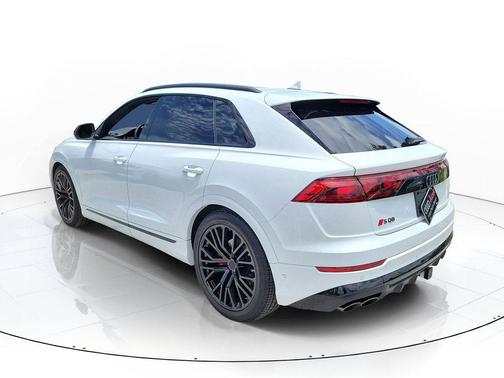 Glacier White Metallic 2026 Audi SQ8 4.0T Prestige