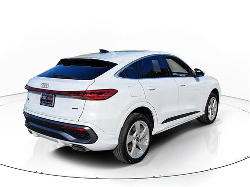 2025 Audi Q5 Premium Plus TFSI quattro S tronic