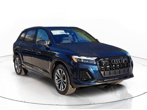 2026 Audi Q7 45 Premium