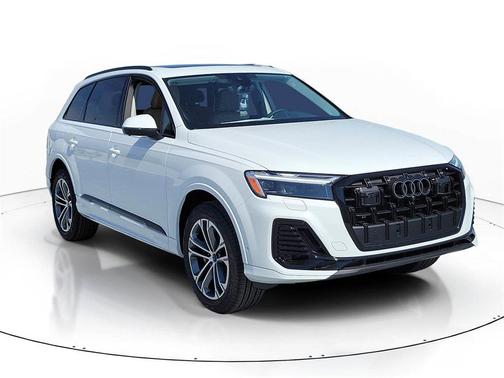 2026 Audi Q7 45 Premium