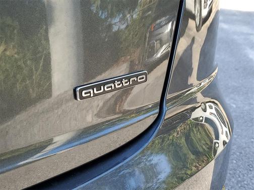 2026 Audi Q8 55 Premium Plus