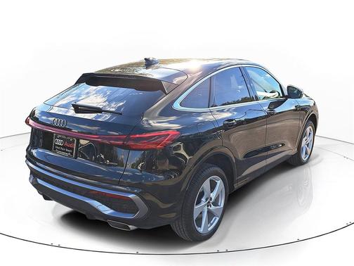 2025 Audi Q5 Premium Plus TFSI quattro S tronic