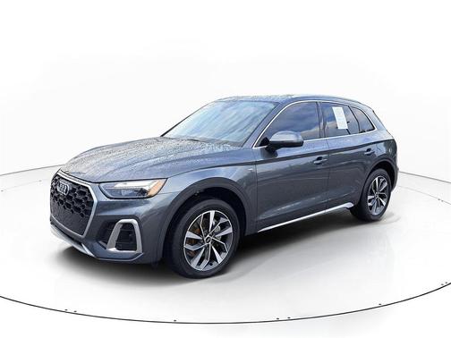 2022 Audi Q5 45 S line Premium Plus