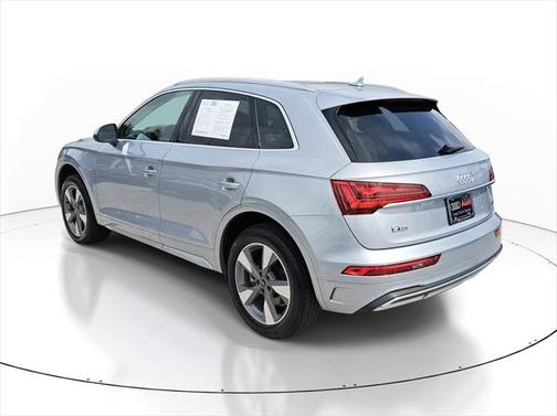 2023 Audi Q5 40 Premium Plus