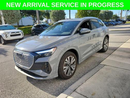 Pebble Gray 2024 Audi Q4 e-tron Premium Plus 40 RWD