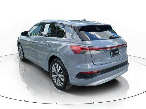Pebble Gray 2024 Audi Q4 e-tron Premium Plus 40 RWD