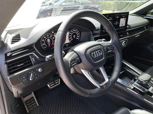 2023 Audi RS 5 2.9T