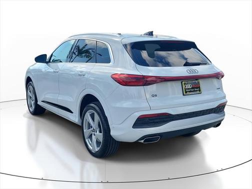 2025 Audi Q5 Premium Plus