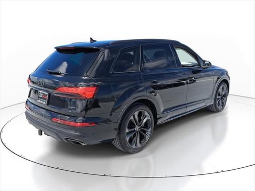 2025 Audi Q7 55 Prestige