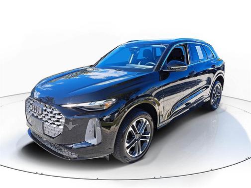 2025 Audi Q5 Premium TFSI quattro S tronic