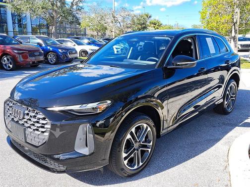 2025 Audi Q5 Premium TFSI quattro S tronic