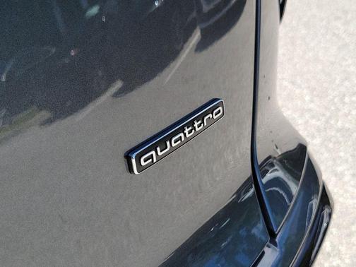 Daytona Gray Pearl Effect 2026 Audi Q3 TFSI quattro S tronic