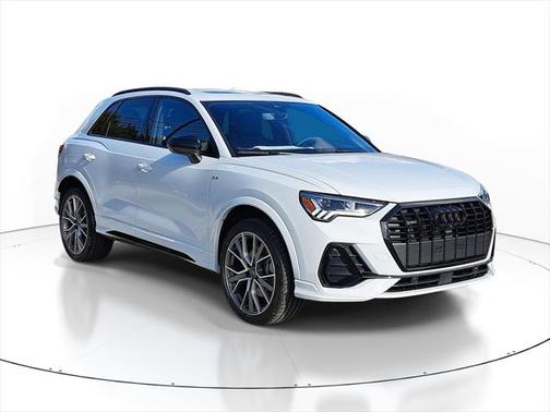 2025 Audi Q3 45 S line Premium Plus