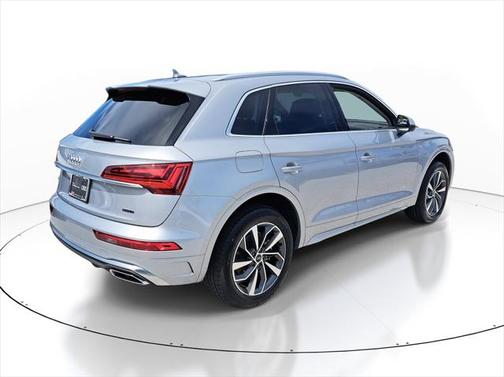 2024 Audi Q5 45 S line Premium Plus