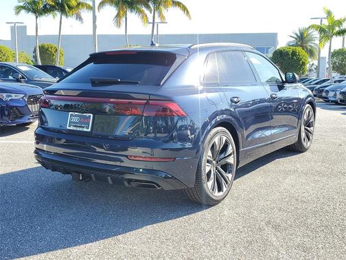 2026 Audi Q8 55 Premium Plus