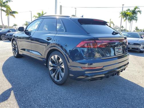 2026 Audi Q8 55 Premium Plus