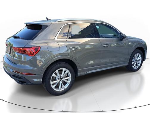2025 Audi Q3 45 S line Premium Plus