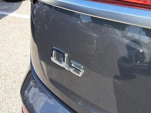 2024 Audi Q5 45 S line Premium
