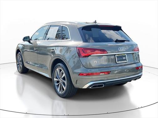 2023 Audi Q5 45 S line Premium Plus