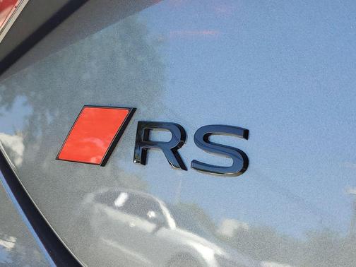 daytona gray pearl effect 2026 Audi RS e-tron GT quattro