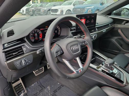 Daytona Gray Pearl Effect 2024 Audi S5 Premium Plus TFSI quattro Tiptronic