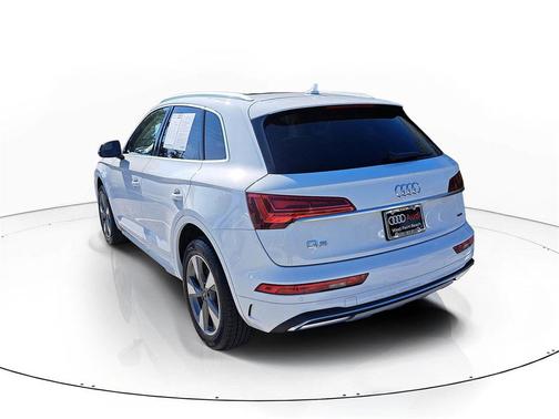 2023 Audi Q5 40 Premium