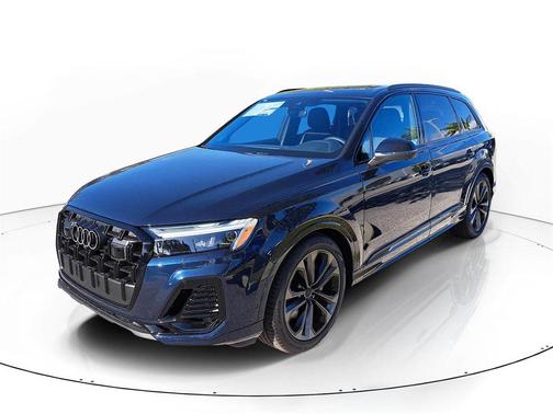 2026 Audi Q7 55 Premium Plus