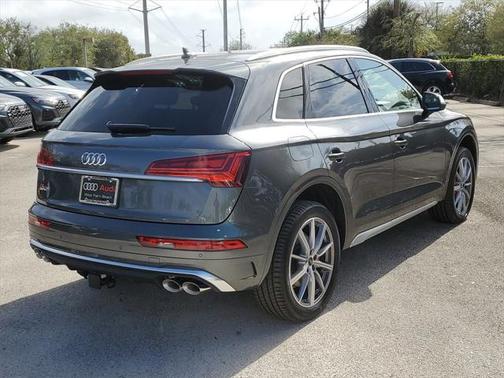 2025 Audi SQ5 3.0T Premium Plus
