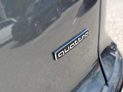 Daytona Gray Pearl Effect 2026 Audi Q3 TFSI quattro S tronic