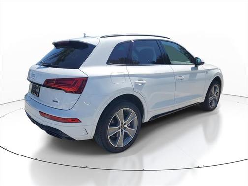 2025 Audi Q5 45 S line Premium