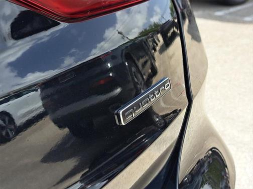 2025 Audi Q3 45 S line Premium Plus