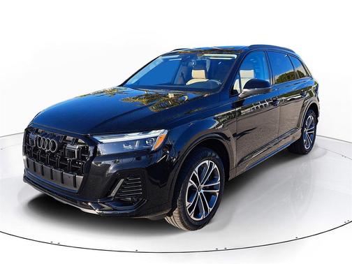 2026 Audi Q7 45 Premium