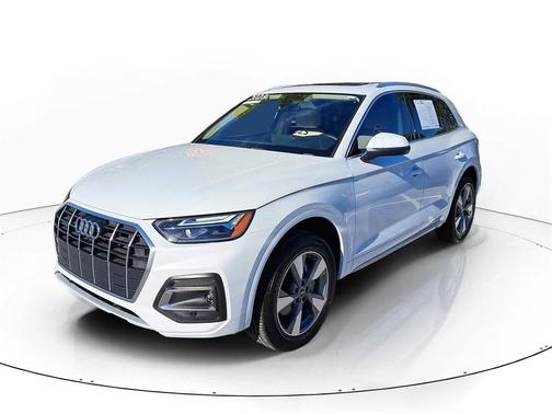 2023 Audi Q5 40 Premium