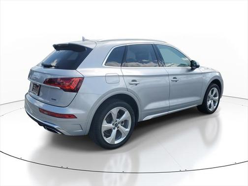 2025 Audi Q5 45 S line Premium Plus
