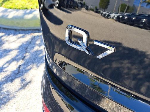 2026 Audi Q7 55 Premium Plus