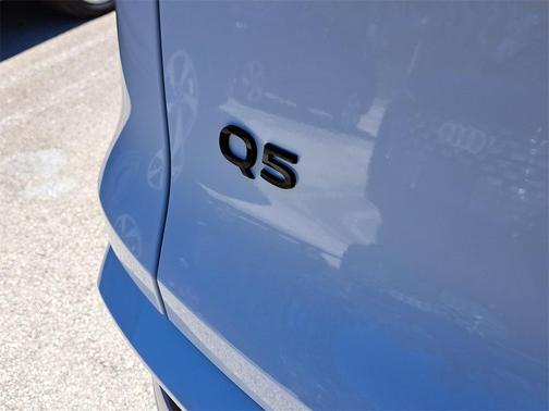 2025 Audi Q5 Premium Plus TFSI quattro S tronic