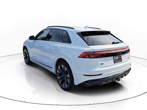 2026 Audi Q8 55 Premium Plus