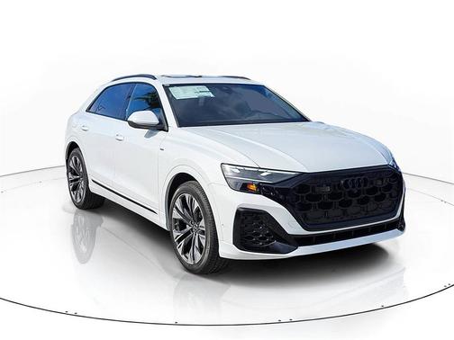 2026 Audi Q8 55 Premium Plus