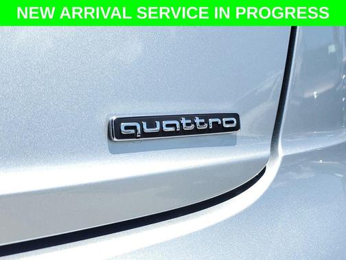 Satellite Silver Metallic 2023 Audi Q8 55 Premium Plus
