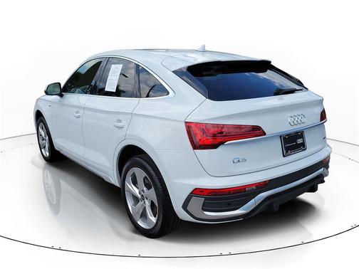 2023 Audi Q5 45 S line Premium