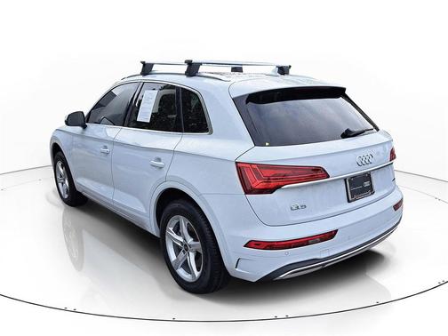 2024 Audi Q5 40 Premium