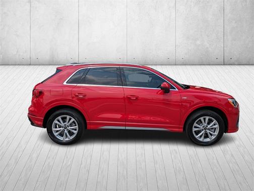 2022 Audi Q3 Premium S Line quattro